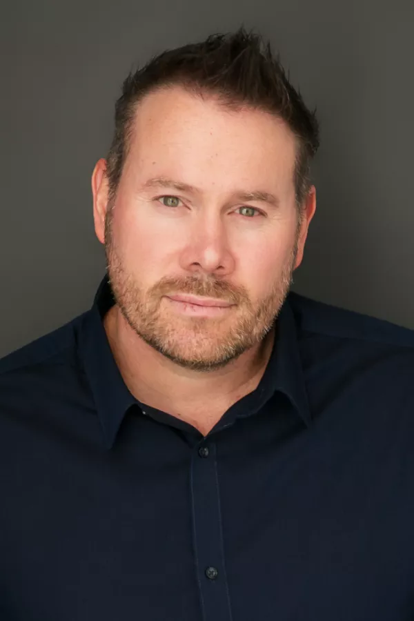 Craig Galbraith Graig Galbraith, celebrity master ceramist at Knightsbridg Kensington London