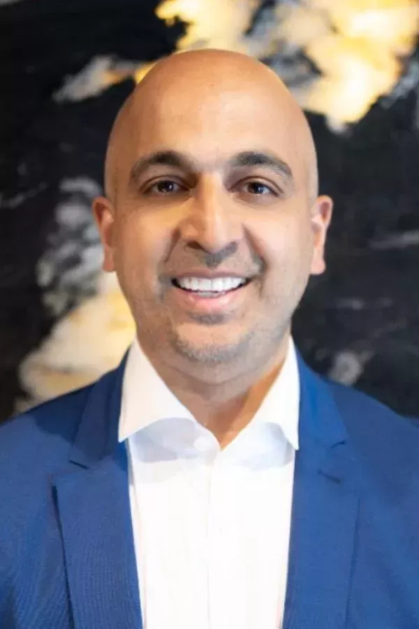 Doctor Sheraz Aleem TKC Dental