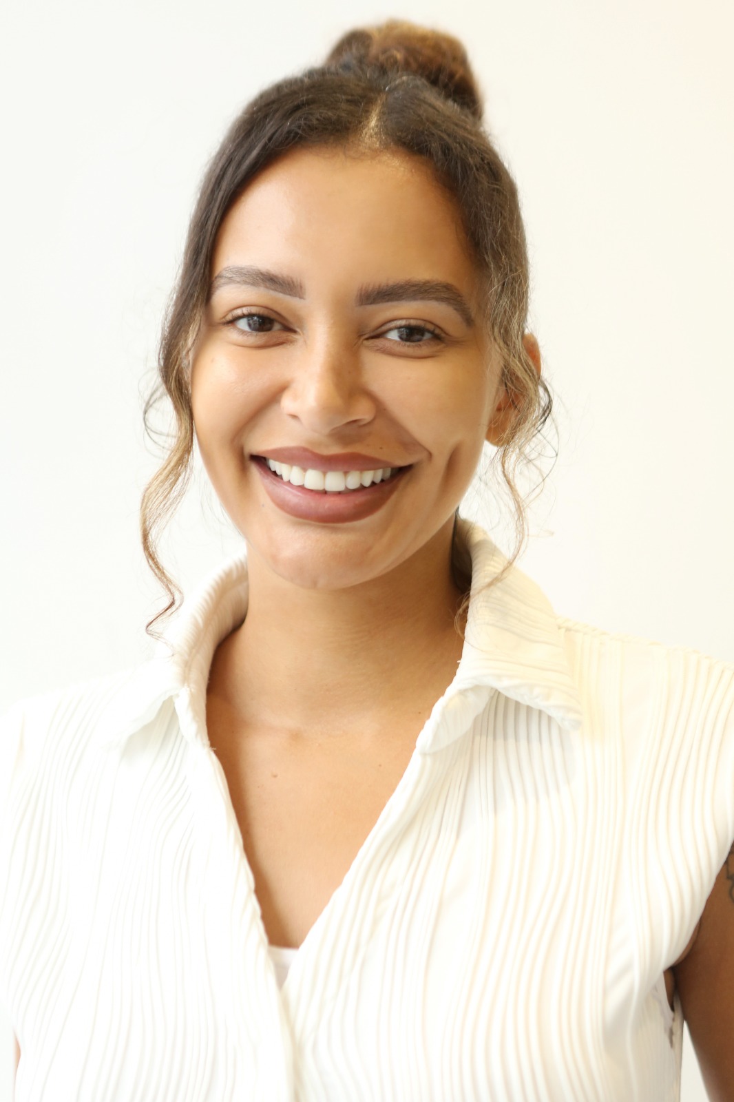 Best Dental Hygienist Teeth Cleaning in London Hannah Shipley TKC DENTAL